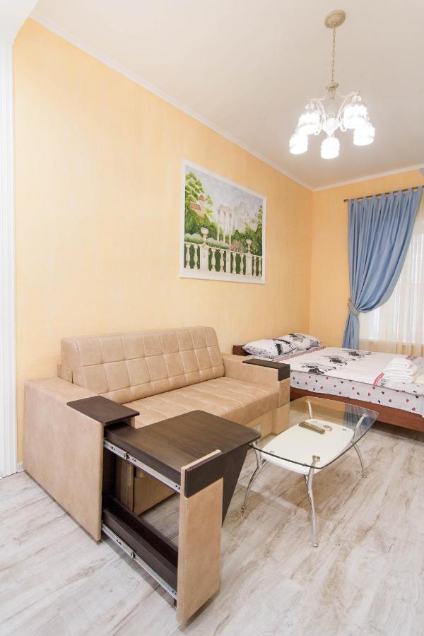 Deribas Apartments Odesa Exterior photo
