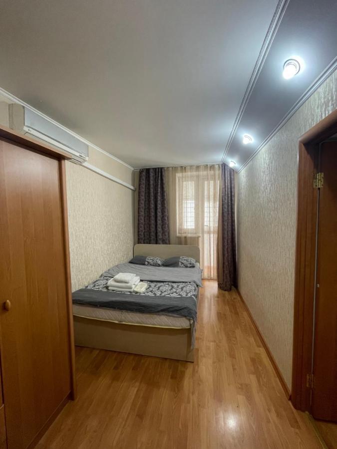 Deribas Apartments Odesa Exterior photo